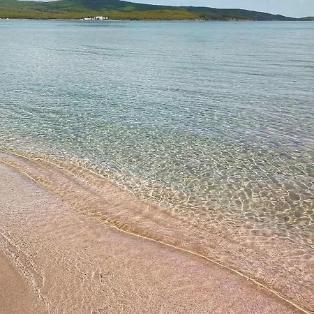 Rita's - Family By The Sea