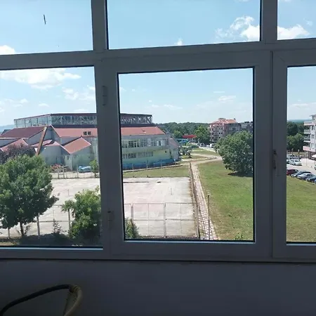 Rita's - Family By The Sea *